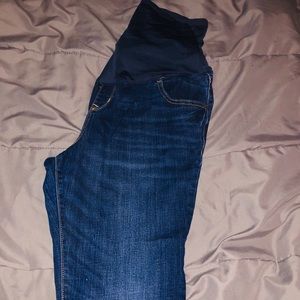 Old navy maternity jeans